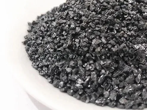 The use of black silicon carbide in refractory materials