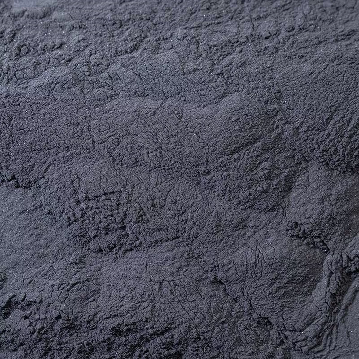 Black silicon carbide powder