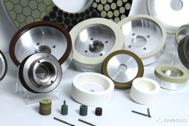 How to choose between CBN grinding wheel and diamond grinding wheel?